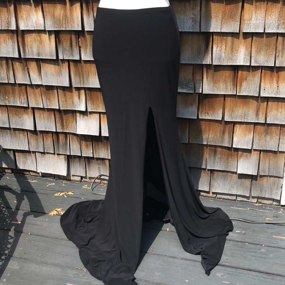 Black high neck open mid drift cut out long ball/ prom dress with side slit - Picture 2 of 5